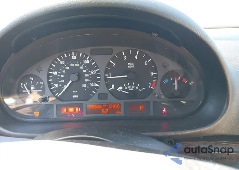 2004 BMW 325Xi from USA, damaged, VIN WBAEU33424PR06025